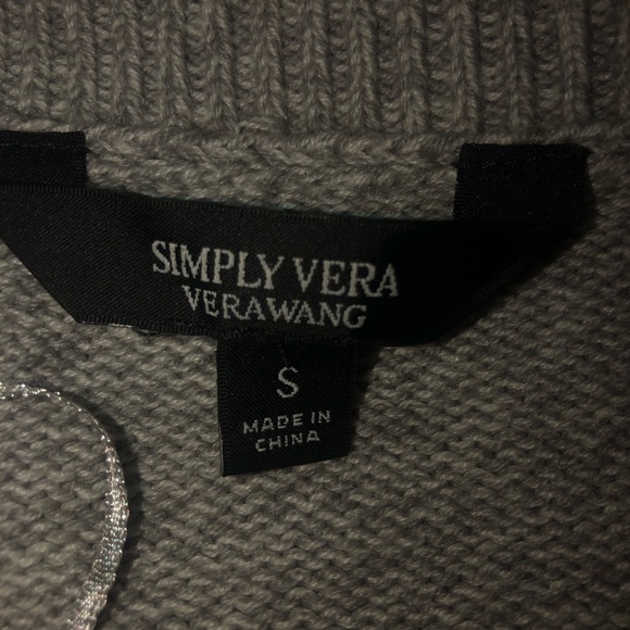 Simply Vera Vera Wang layered sweater - Picture 4 of 5
